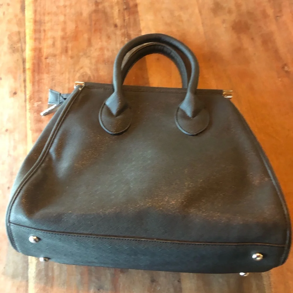 NWT Catherines Purse Black Structured Top-Handle Satchel